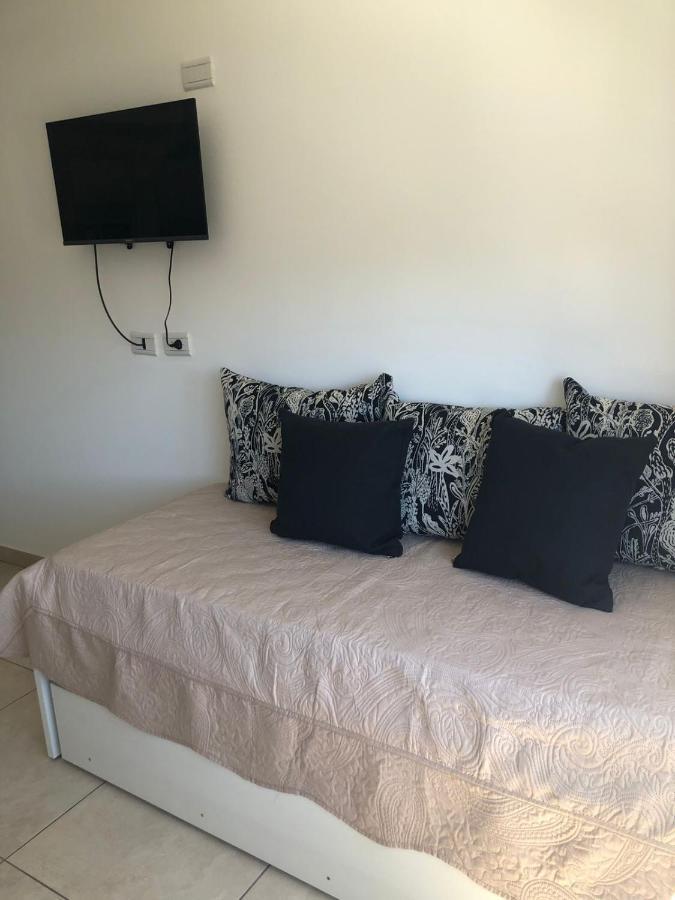 Villa Ober Suites Neuquén Esterno foto